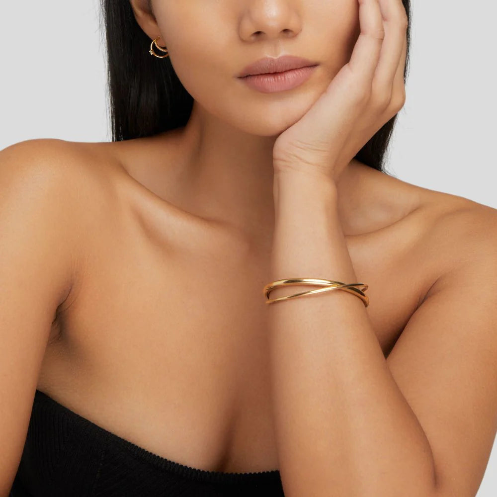 Eva Gold Twist Bracelet
